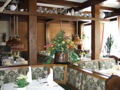 Lindenhof Hotel Mornsheim Bagian luar foto