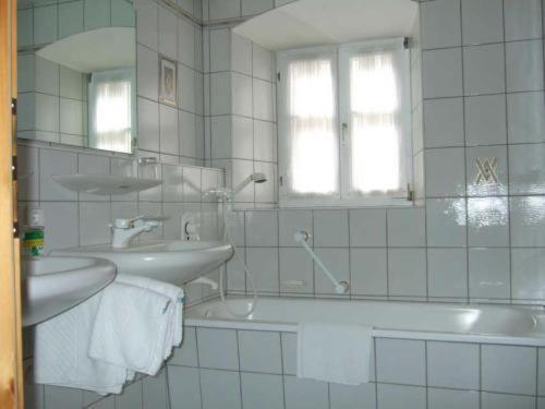 Lindenhof Hotel Mornsheim Bagian luar foto